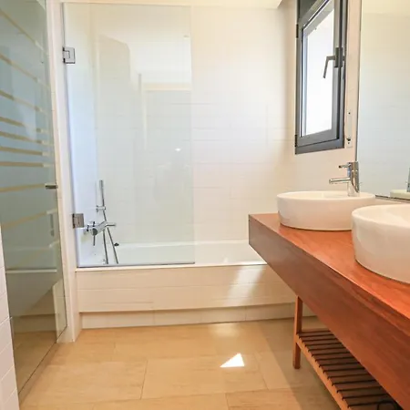 Litoral Costa Dorada - Passeig Del Mar Only Families Holiday home *